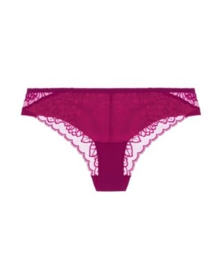 Amourette Spotlight Brazilian